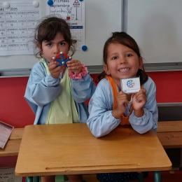 réaliser des modèles à partir de pièces aimantées