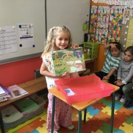 faire avecnces des billes avec un stylet aimanté pour les mettres dans les bonnes cases